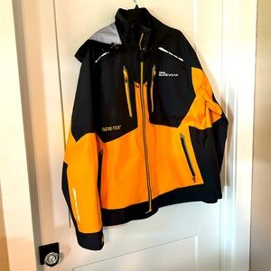 Cabela’s Gor-Tex Guide-wear XL Waterproof Jacket